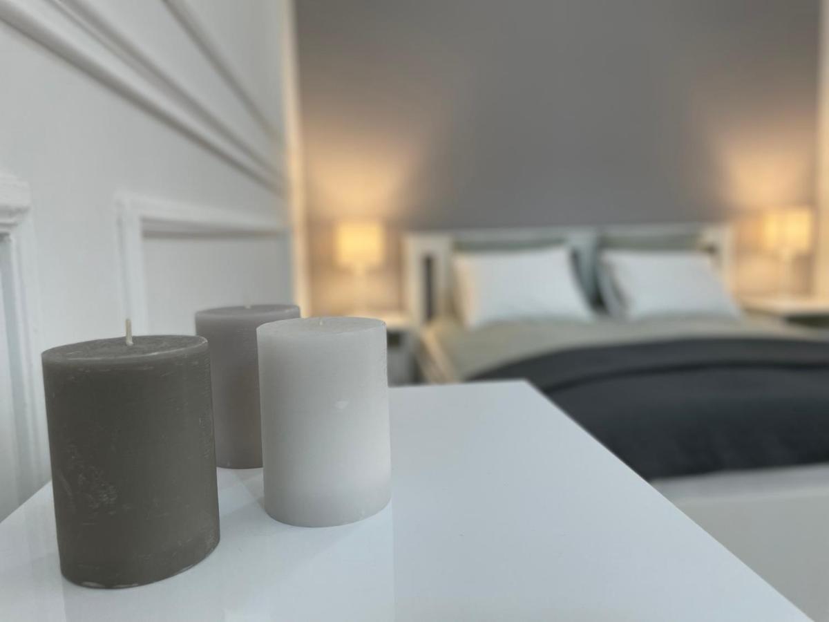 סומבור Apartments Tema מראה חיצוני תמונה