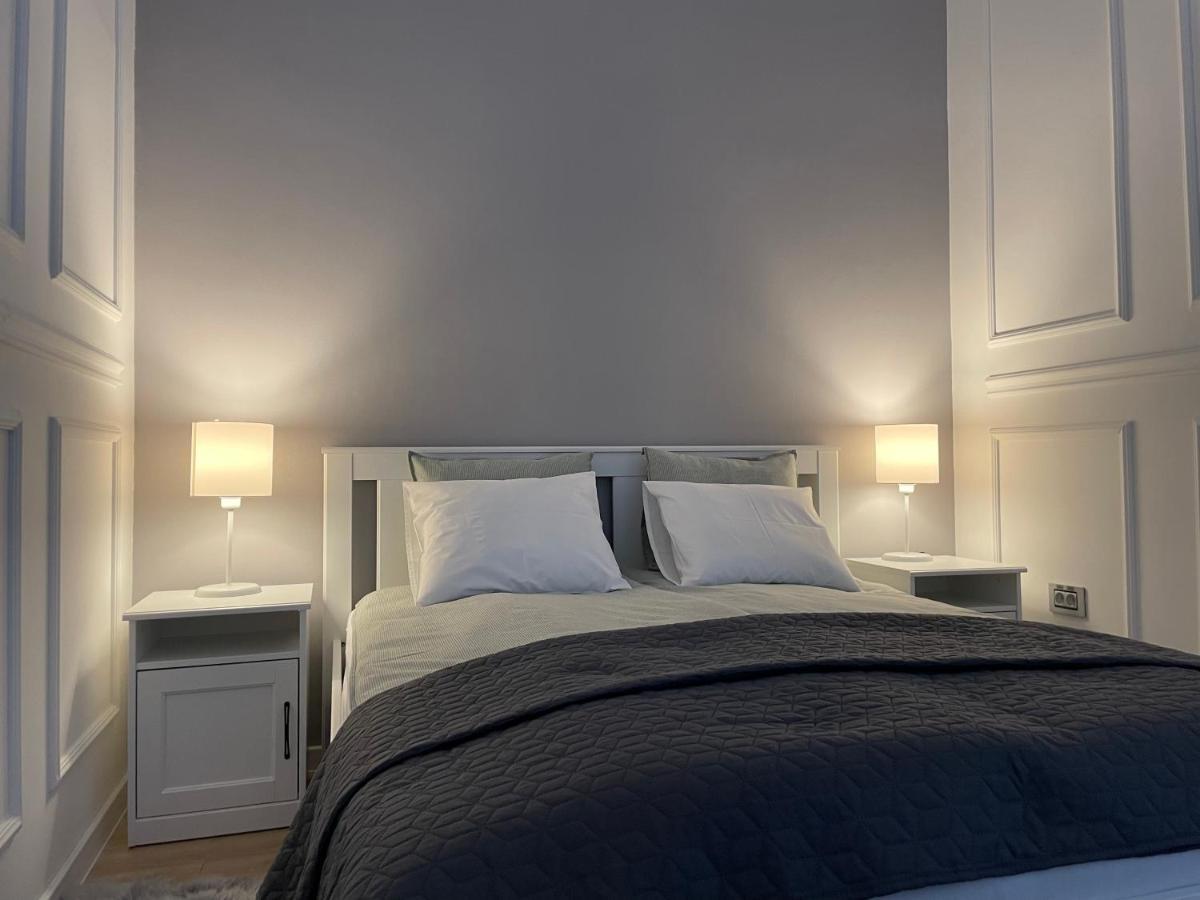 סומבור Apartments Tema מראה חיצוני תמונה