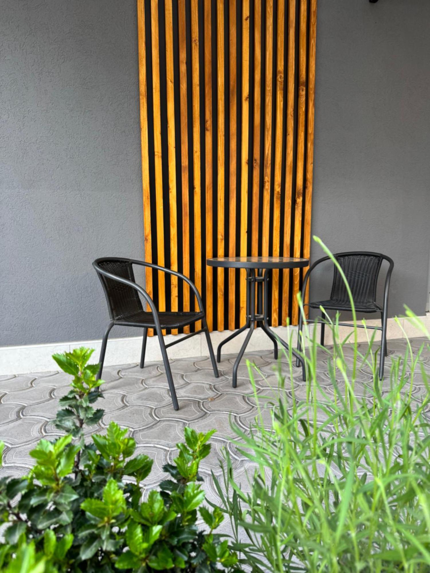 סומבור Apartments Tema מראה חיצוני תמונה